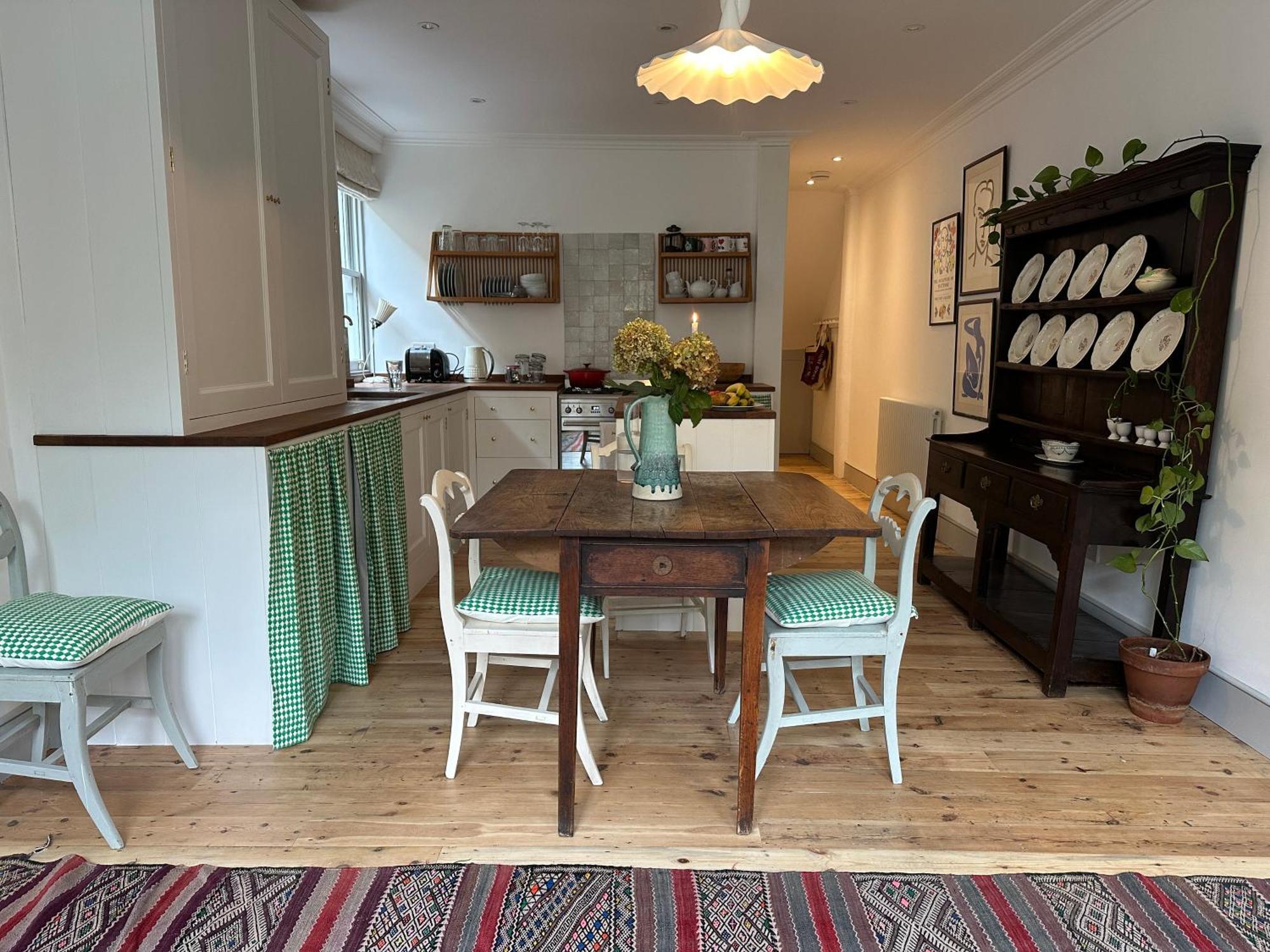 2 Bed Luxe Garden * Londra